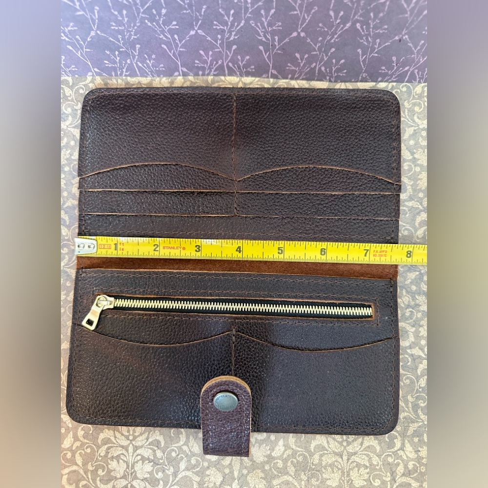 Portland Leather Goods NWOT Wallet brown full-grain leather with a snap - Picture 7 of 10